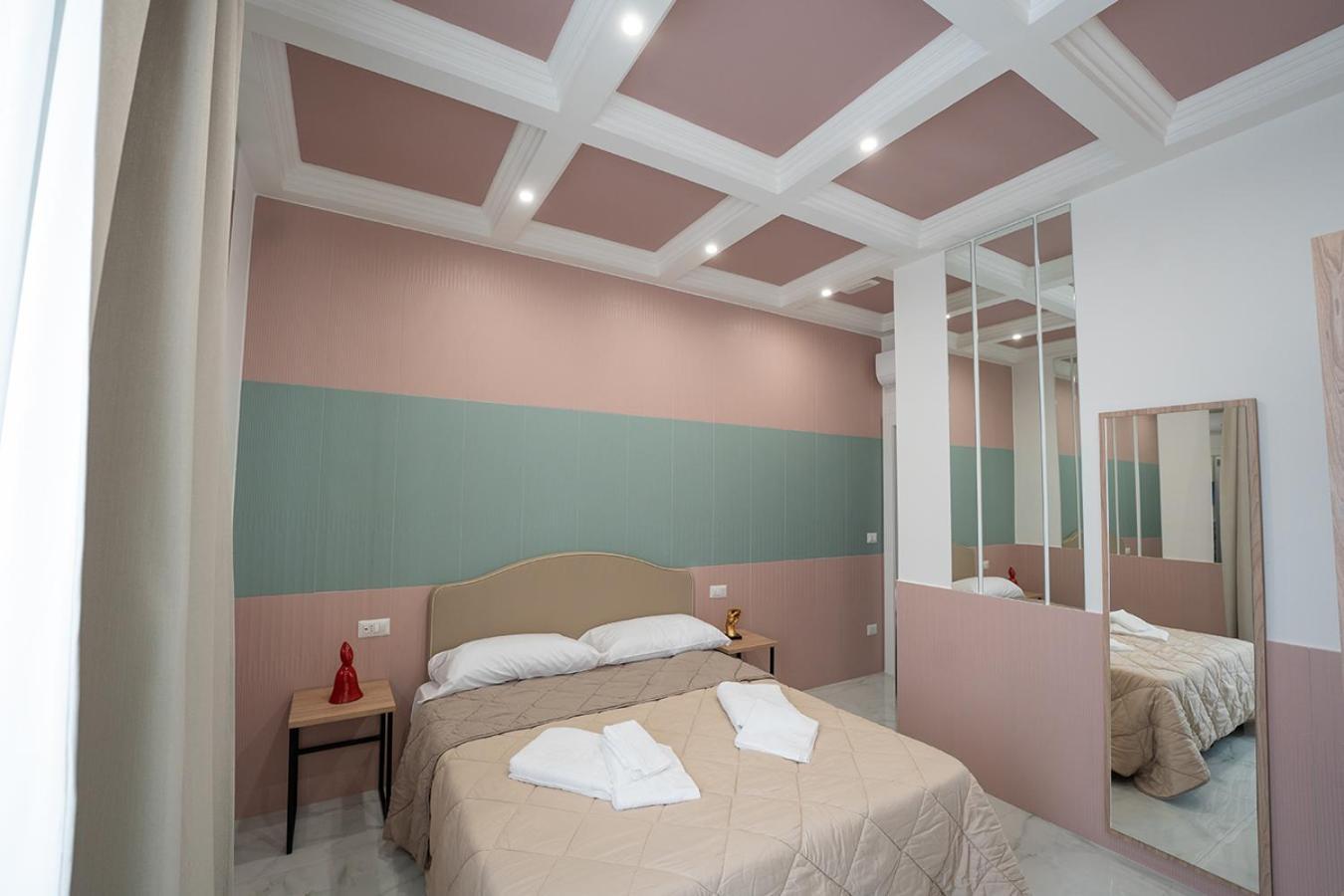 Greros H. Rooms Napoli Centro By Clapa Group Dislocated Hospitality Exterior foto